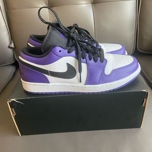Jordan 1 Low Court Purple